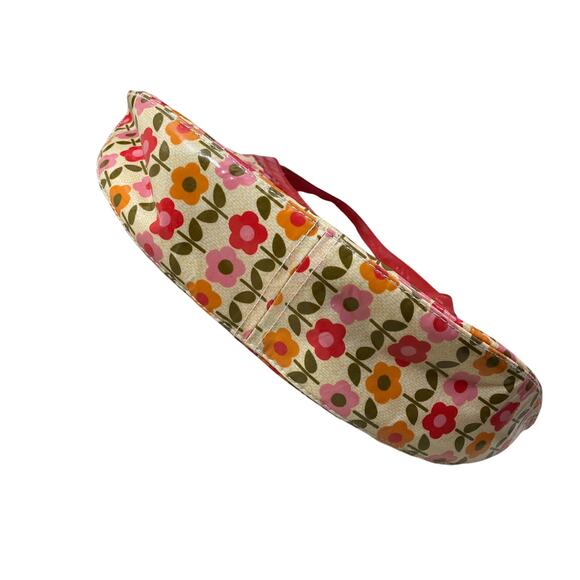 Vera Bradley Hobo Purse Frill Hotsy Totsy Collection Red Trim Waterproof RETIRED - Picture 11 of 15